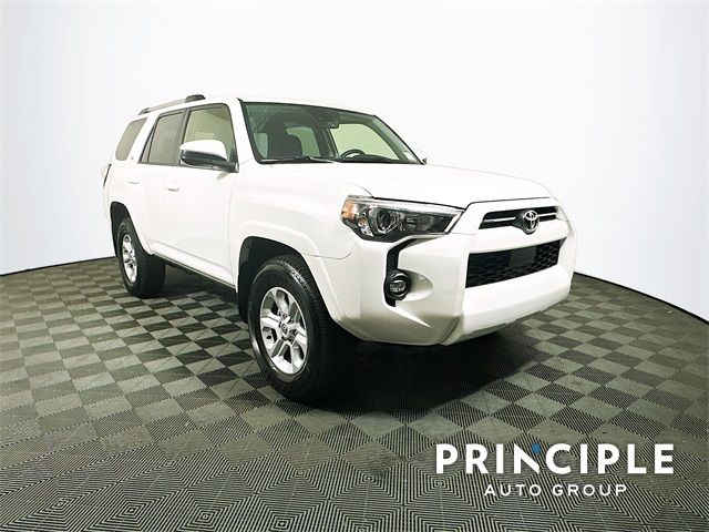 2024 Toyota 4Runner SR5