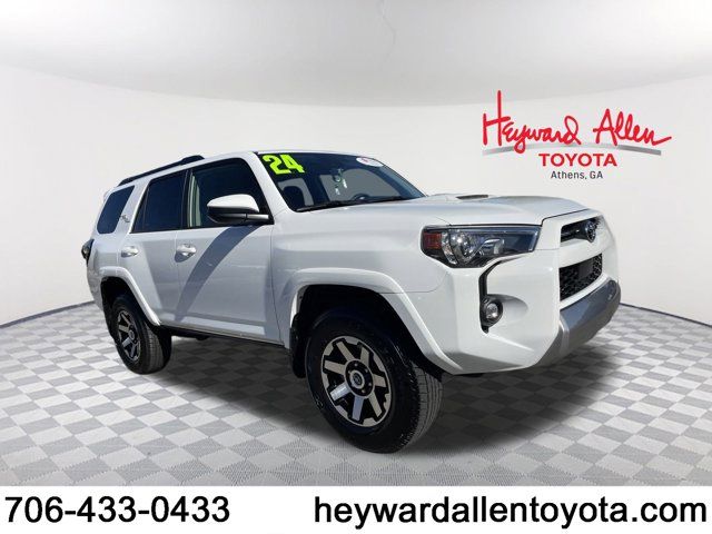 2024 Toyota 4Runner TRD Off Road