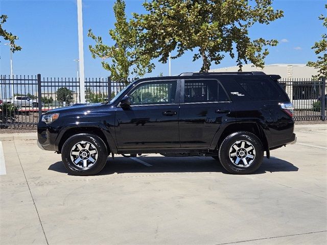 2024 Toyota 4Runner TRD Off Road