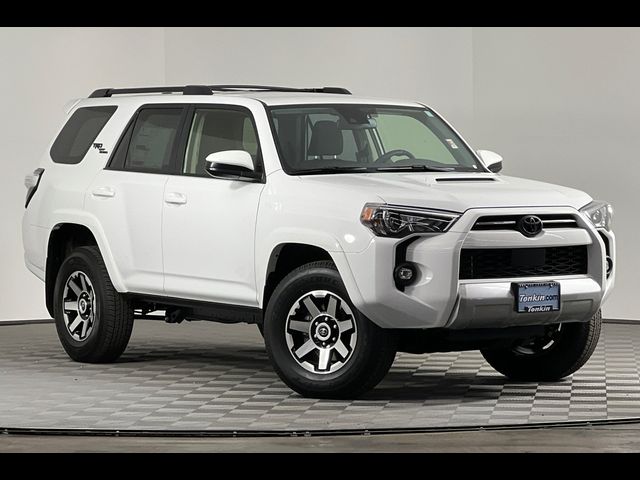 2024 Toyota 4Runner TRD Off Road