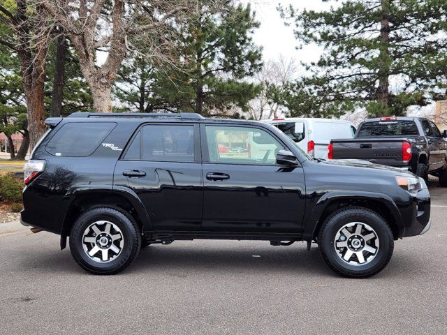 2024 Toyota 4Runner TRD Off Road