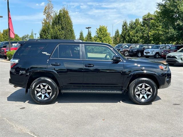 2024 Toyota 4Runner TRD Off Road