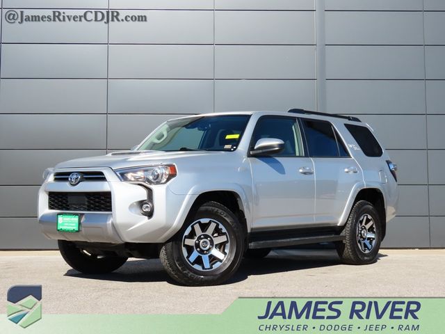 2024 Toyota 4Runner TRD Off Road