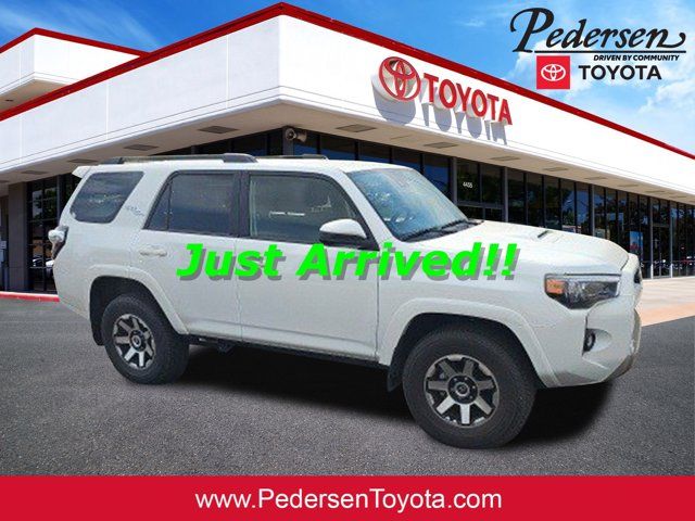 2024 Toyota 4Runner TRD Off Road