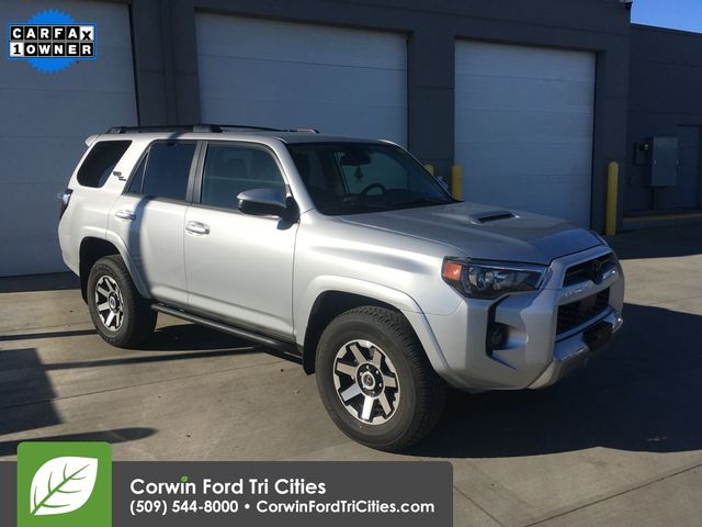 2024 Toyota 4Runner TRD Off Road