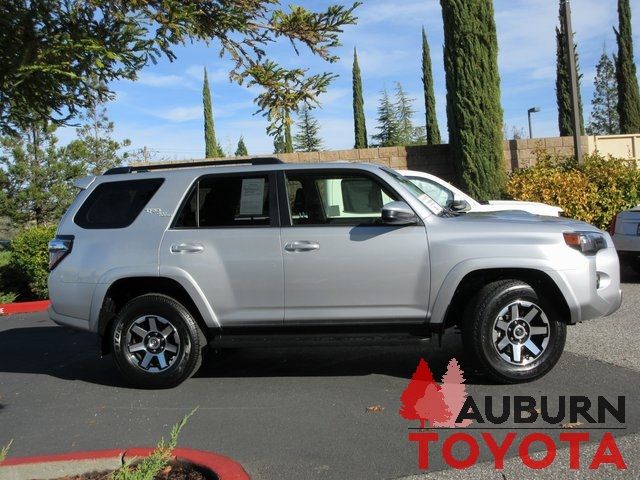 2024 Toyota 4Runner TRD Off Road