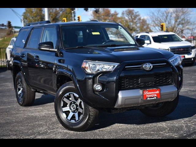 2024 Toyota 4Runner TRD Off Road