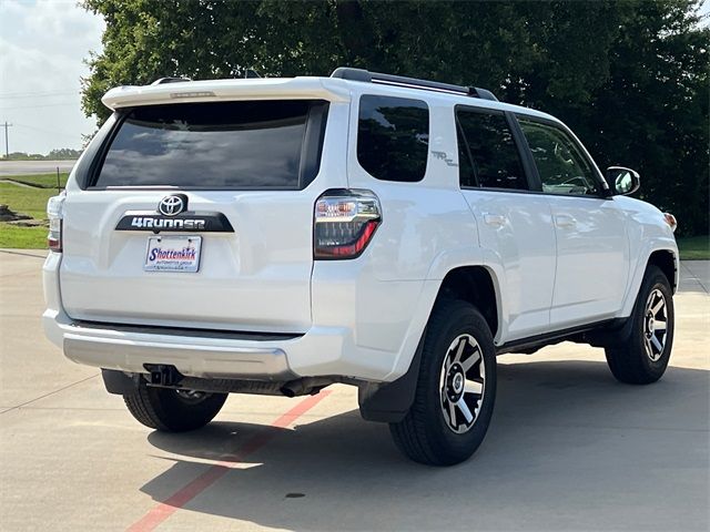 2024 Toyota 4Runner TRD Off Road