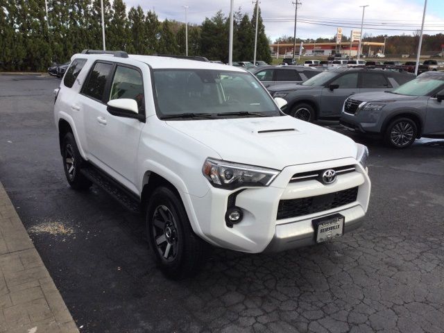 2024 Toyota 4Runner TRD Off Road