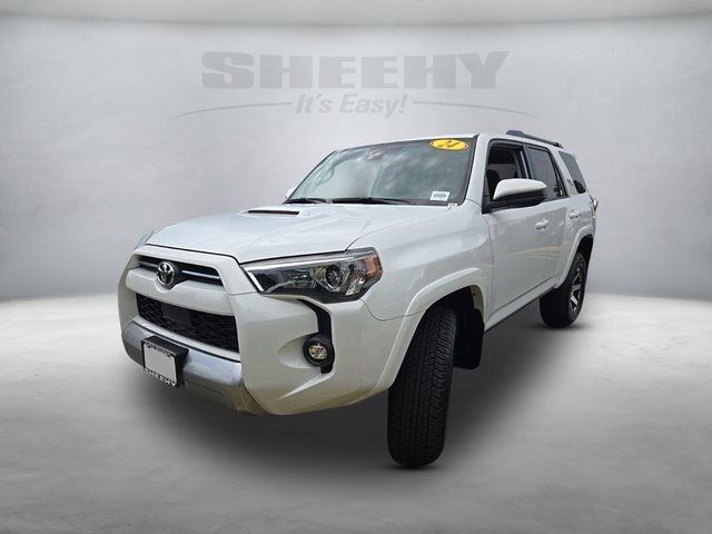 2024 Toyota 4Runner TRD Off Road