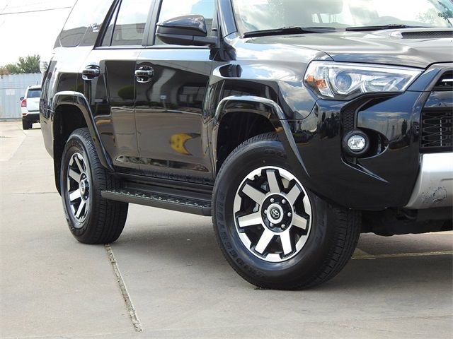 2024 Toyota 4Runner TRD Off Road