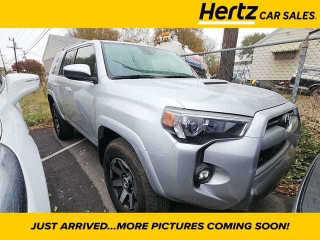 2024 Toyota 4Runner TRD Off Road