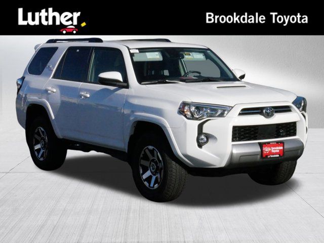 2024 Toyota 4Runner TRD Off Road