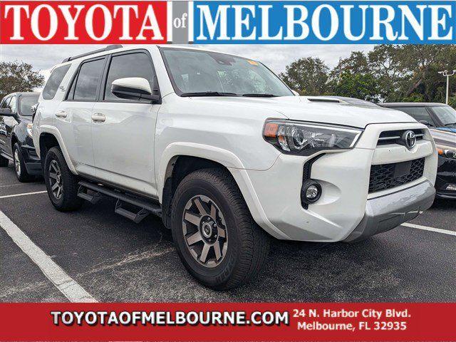 2024 Toyota 4Runner TRD Off Road