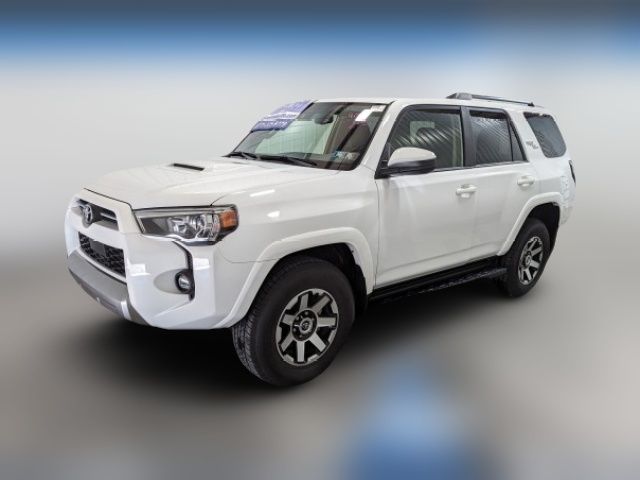 2024 Toyota 4Runner TRD Off Road