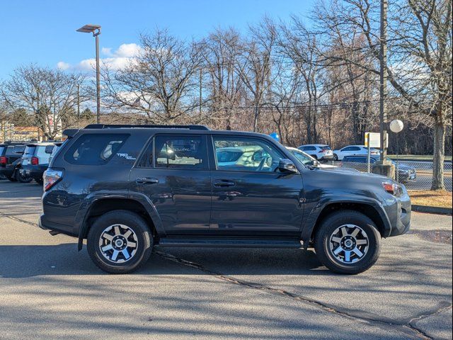 2024 Toyota 4Runner TRD Off Road