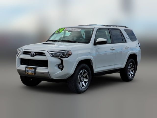 2024 Toyota 4Runner TRD Off Road