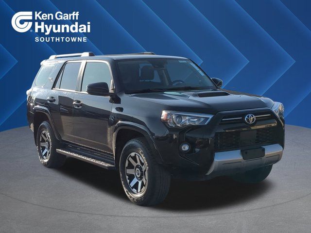2024 Toyota 4Runner TRD Off Road