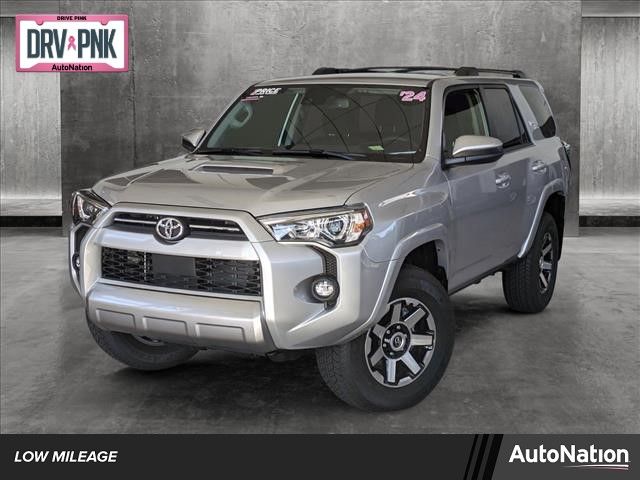 2024 Toyota 4Runner TRD Off Road