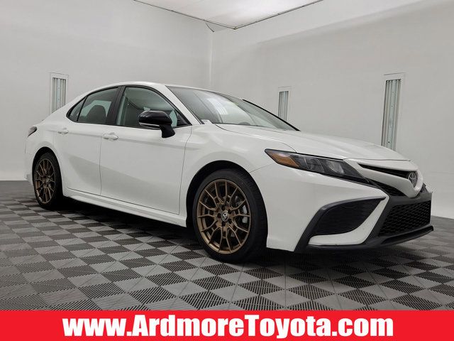 2024 Toyota Camry SE Nightshade