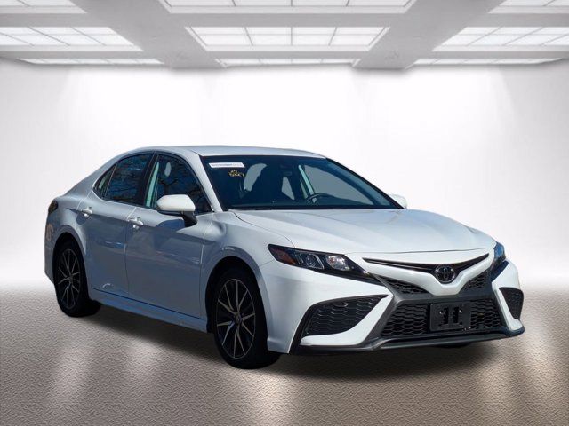 2024 Toyota Camry 