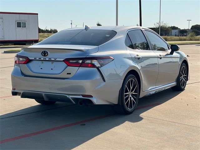 2024 Toyota Camry SE