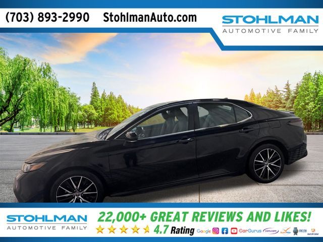 2024 Toyota Camry SE