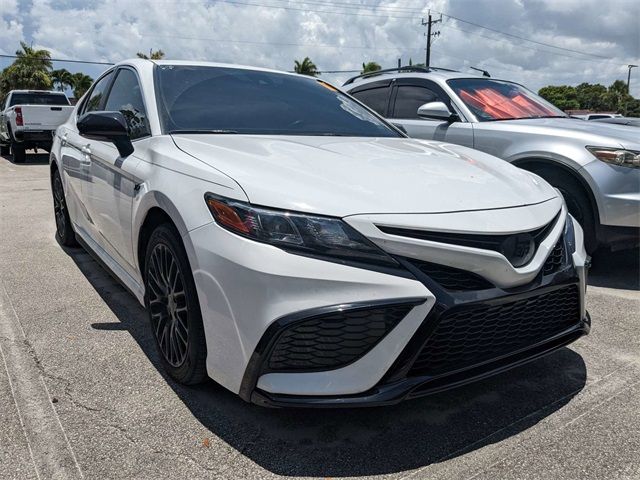 2024 Toyota Camry SE