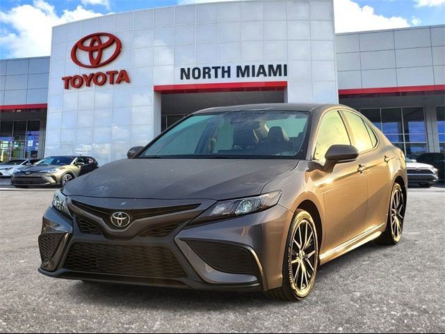 2024 Toyota Camry SE