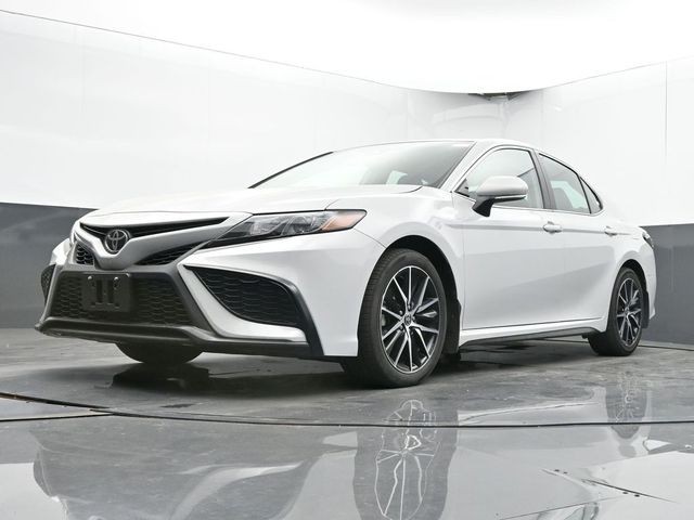 2024 Toyota Camry SE Nightshade