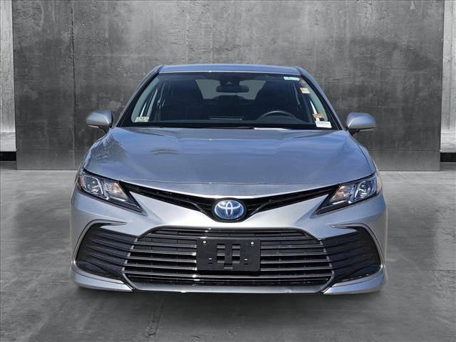 2024 Toyota Camry Hybrid LE