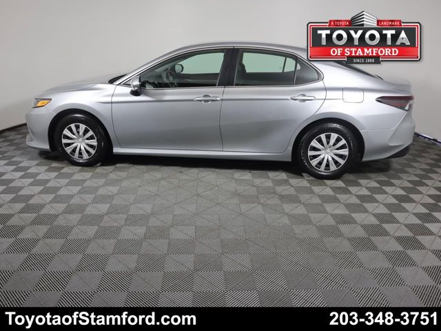 2024 Toyota Camry Hybrid LE