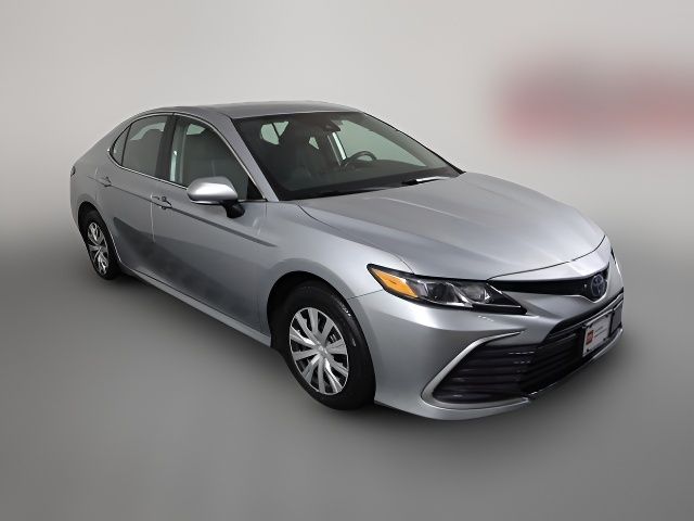 2024 Toyota Camry Hybrid LE