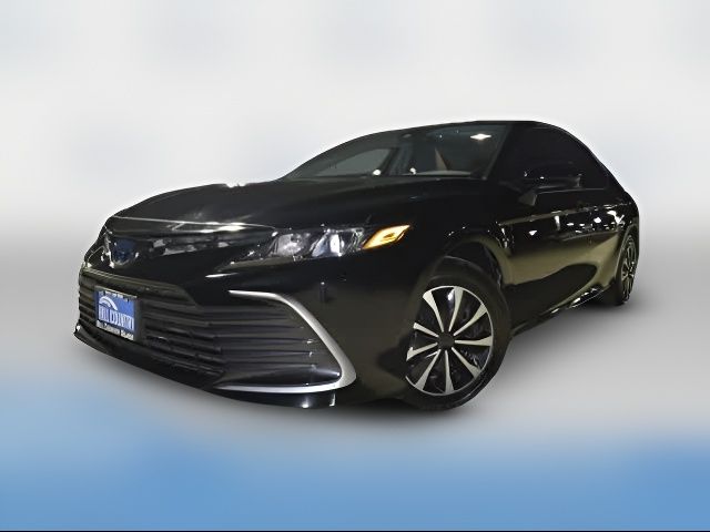 2024 Toyota Camry Hybrid LE