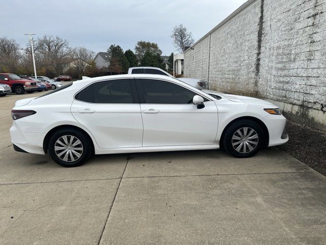 2024 Toyota Camry Hybrid LE