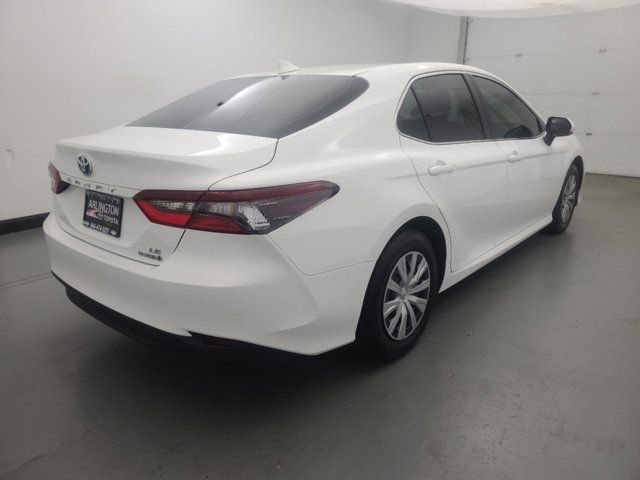 2024 Toyota Camry Hybrid LE