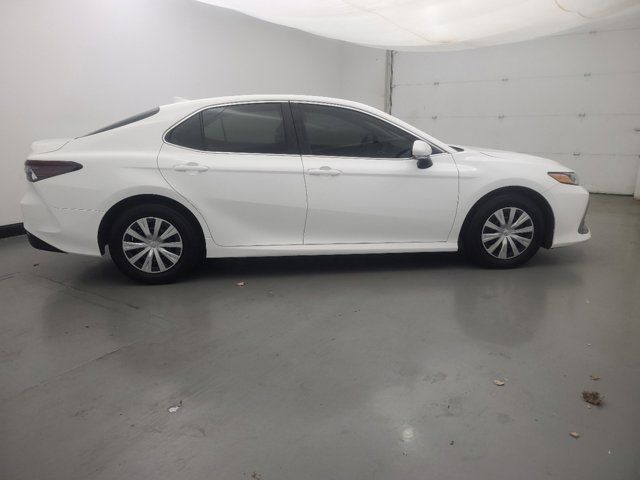 2024 Toyota Camry Hybrid LE