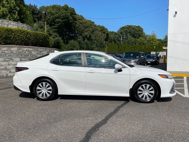 2024 Toyota Camry Hybrid LE