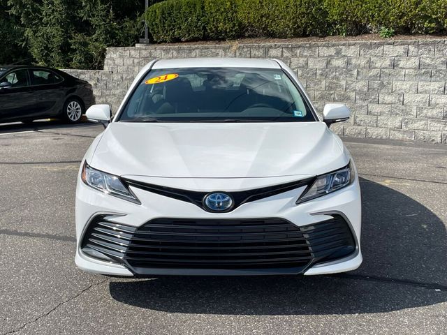 2024 Toyota Camry Hybrid LE