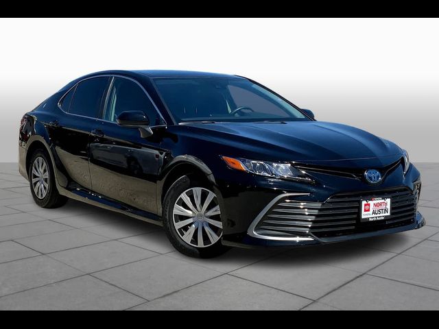 2024 Toyota Camry Hybrid LE