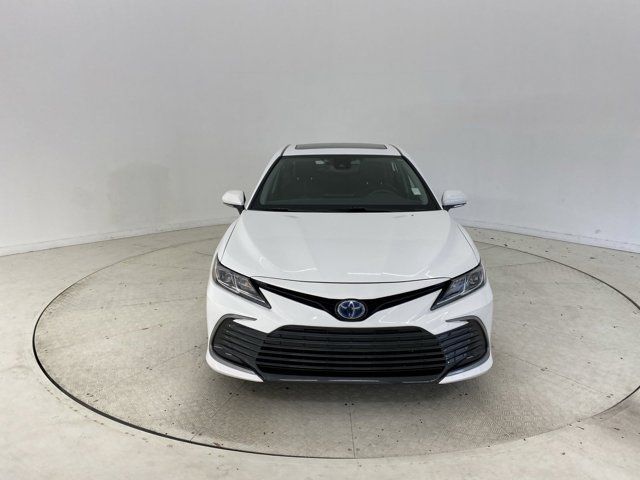 2024 Toyota Camry Hybrid LE