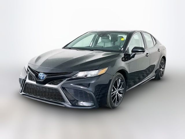 2024 Toyota Camry Hybrid SE