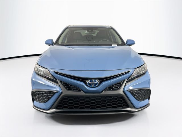 2024 Toyota Camry Hybrid SE