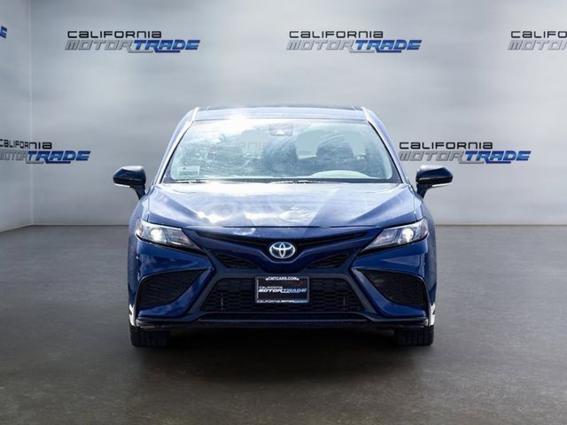 2024 Toyota Camry Hybrid SE Nightshade