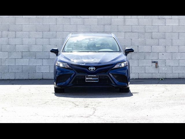 2024 Toyota Camry Hybrid SE Nightshade