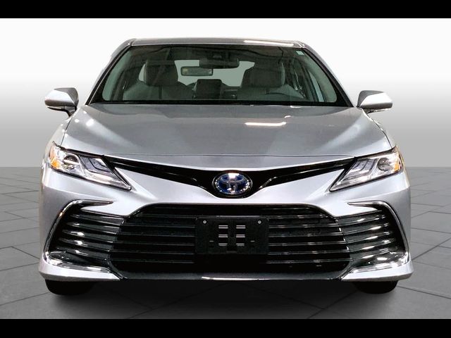 2024 Toyota Camry Hybrid XLE