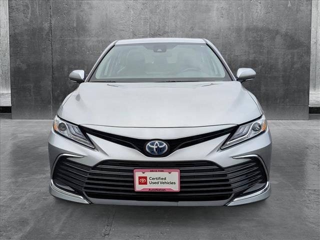 2024 Toyota Camry Hybrid XLE