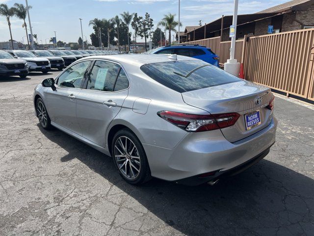 2024 Toyota Camry Hybrid XLE