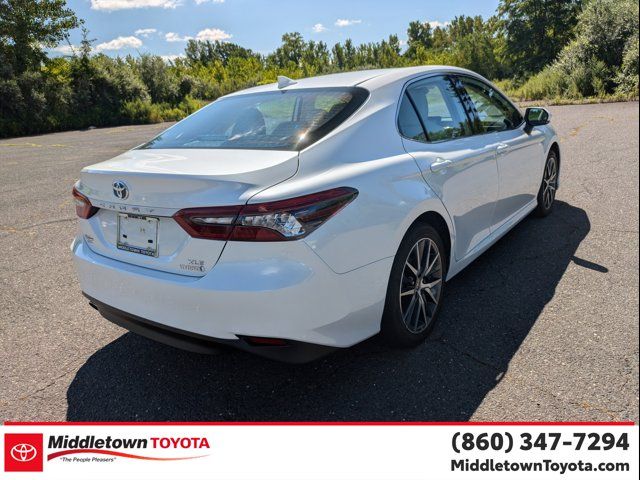 2024 Toyota Camry Hybrid XLE