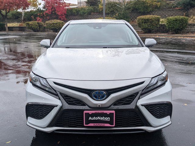 2024 Toyota Camry Hybrid XSE